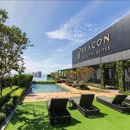 Skypool With Seaview 8Pax Beacon Executive Suites - Georgetown City Centre - 3Km To Komtar Екстер'єр фото
