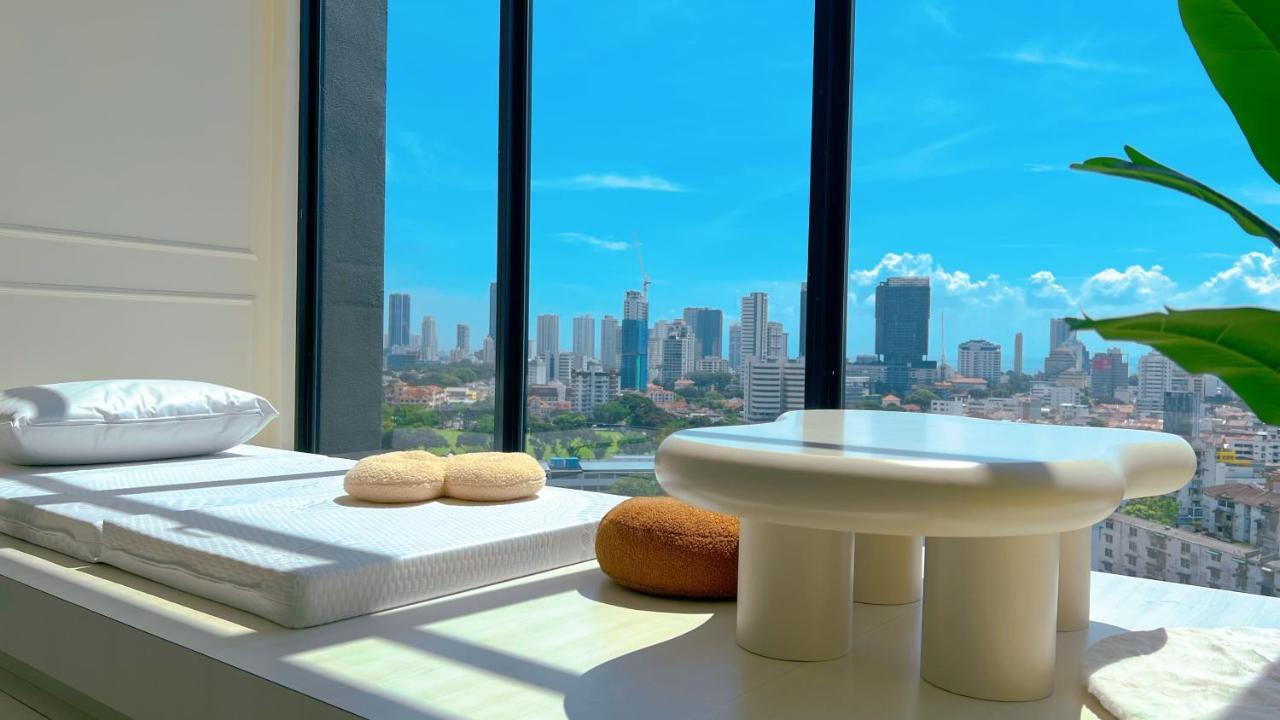 Skypool With Seaview 8Pax Beacon Executive Suites - Georgetown City Centre - 3Km To Komtar Екстер'єр фото
