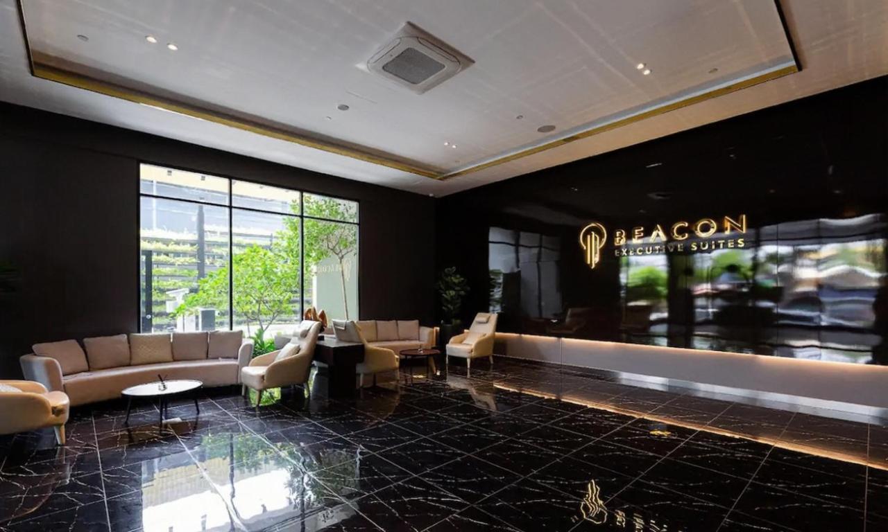 Skypool With Seaview 8Pax Beacon Executive Suites - Georgetown City Centre - 3Km To Komtar Екстер'єр фото